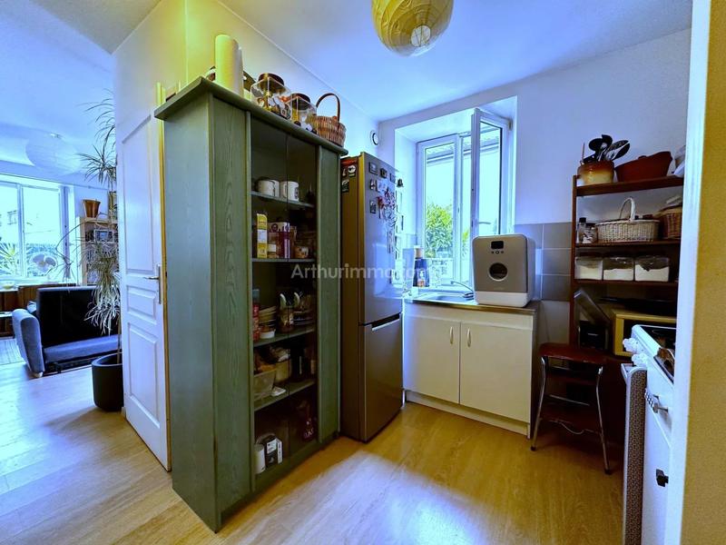 Immeuble - 150 m² - 9 pièces