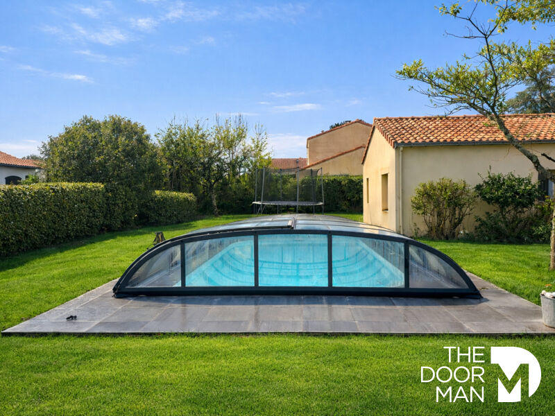 Maison - 178 m² - 7 pièces