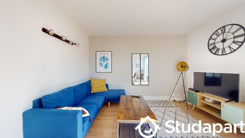 Chambre - 11 m² - 1 pièce