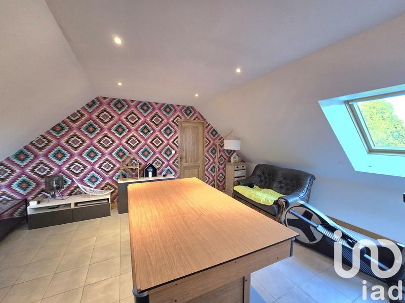 Maison - 213 m² - 7 pièces