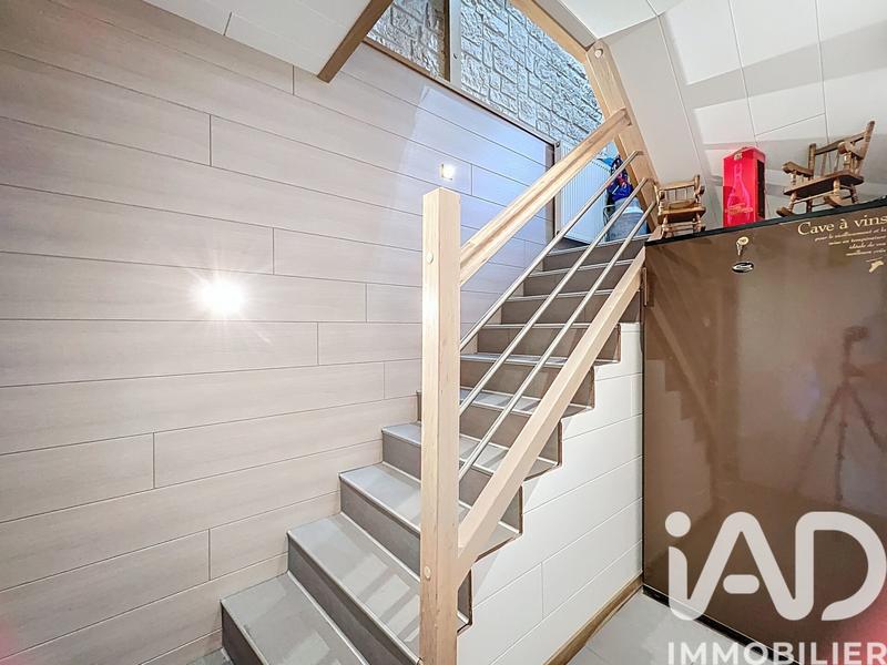 Maison - 96 m² - 5 pièces