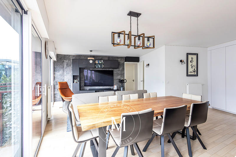 Appartement - 102 m² - 5 pièces