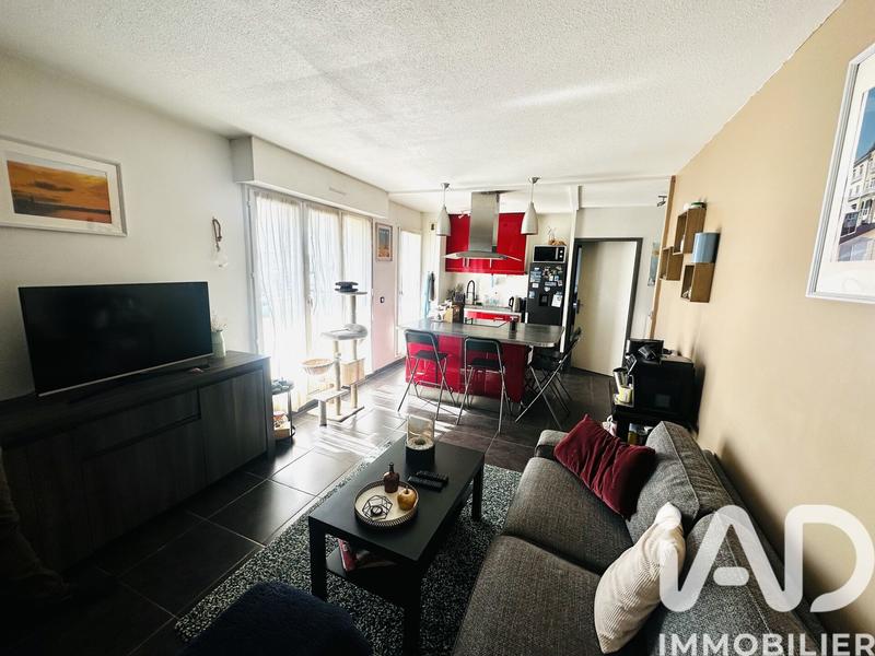 Appartement - 65 m² - 3 pièces