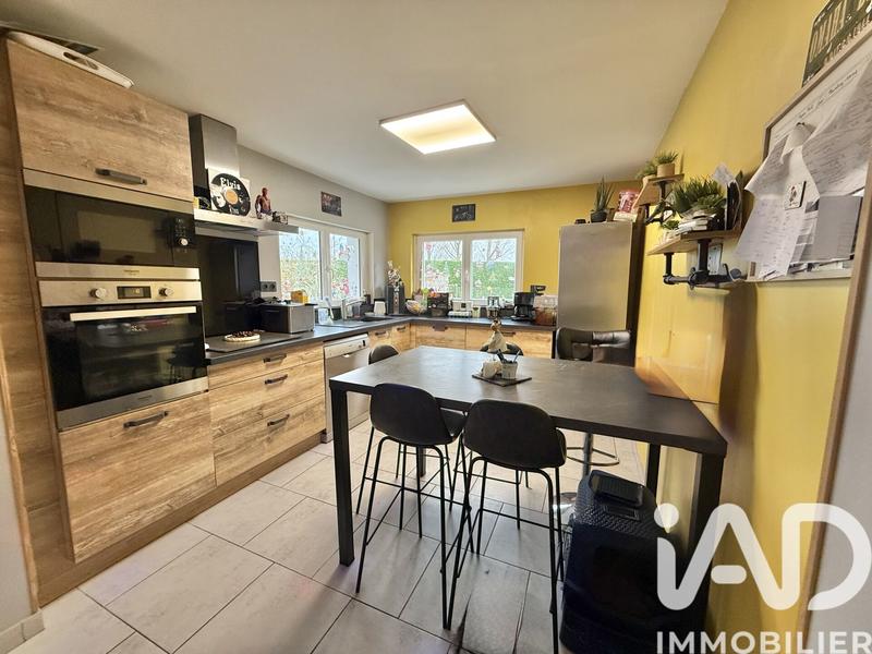 Maison - 105 m² - 5 pièces