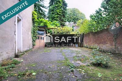 Maison - 200 m² - 10 pièces