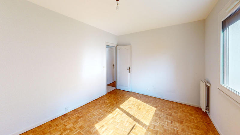 Appartement - 83 m² - 4 pièces