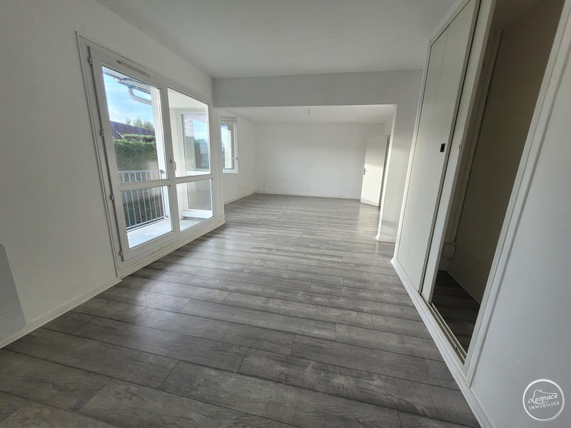 Appartement - 84 m² - 3 pièces