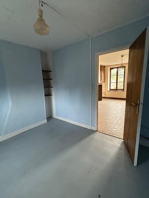 Maison - 111 m² - 6 pièces