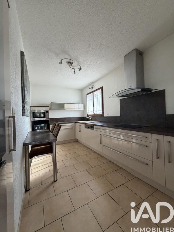 Appartement - 75 m² - 3 pièces