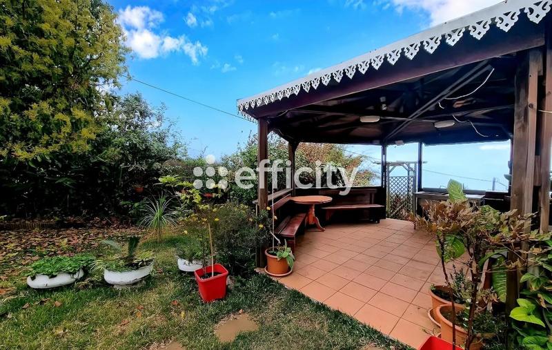 Maison - 147 m² - 7 pièces