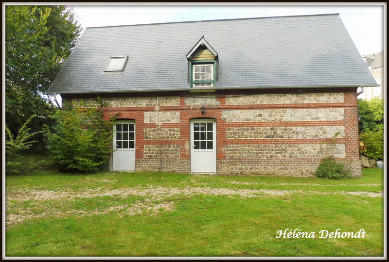 Maison - 227 m² - 13 pièces