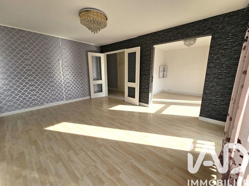 Appartement - 93 m² - 4 pièces