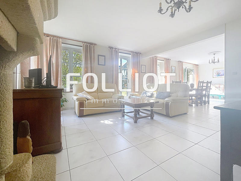 Maison - 160 m² - 7 pièces