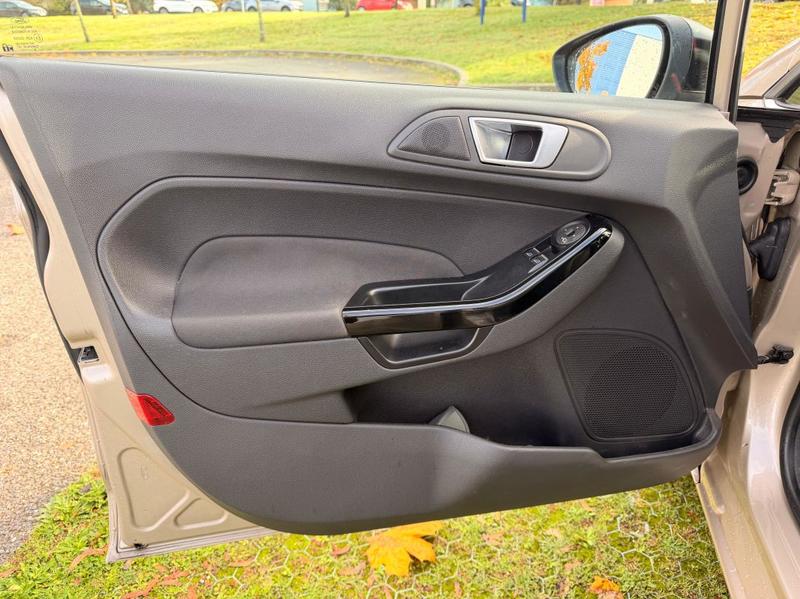 Ford Fiesta 1.0 EcoBoost 100 Titanium