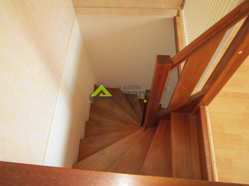 Propriété - 296 m² - 13 pièces