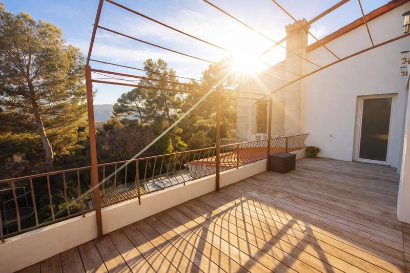 Appartement - 147 m² - 6 pièces