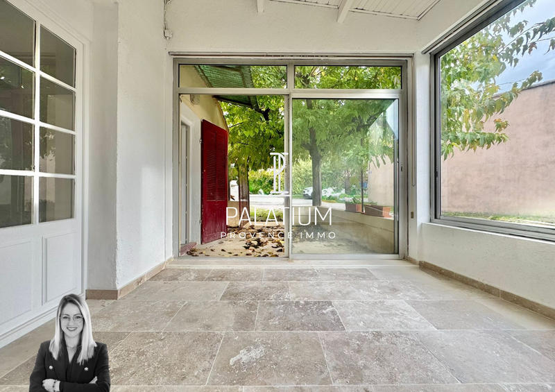 Villa - 80 m² - 4 pièces