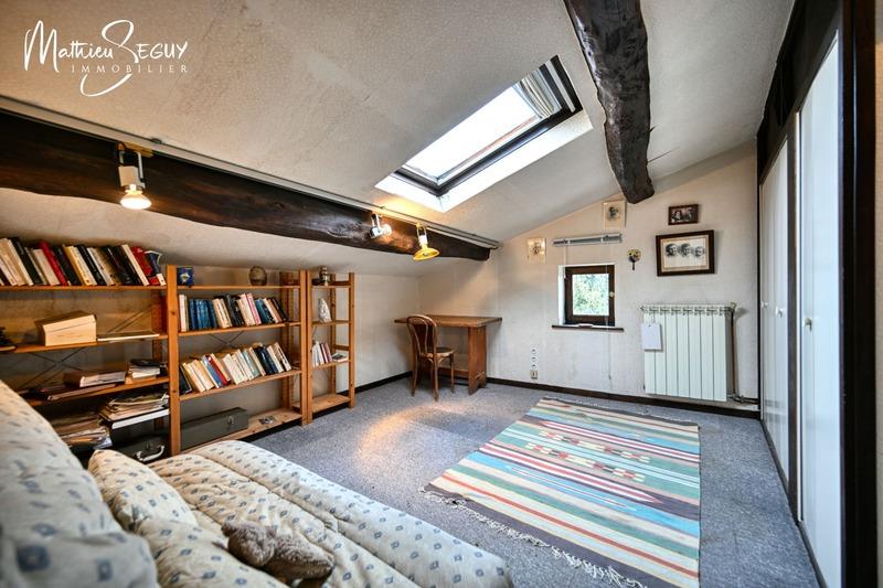 Maison - 161 m² - 7 pièces