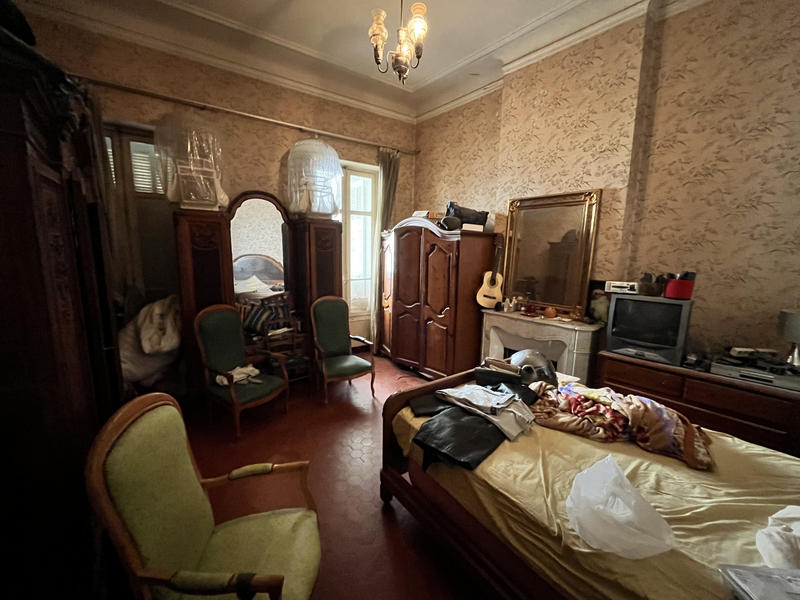 Appartement - 377 m² - 15 pièces