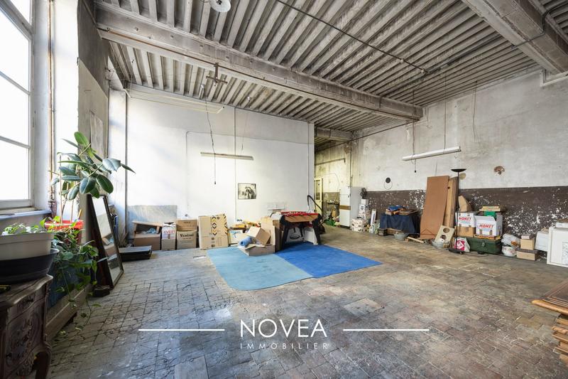 Appartement - 203 m² - 8 pièces