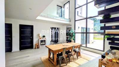 Maison de campagne - 216 m² - 8 pièces