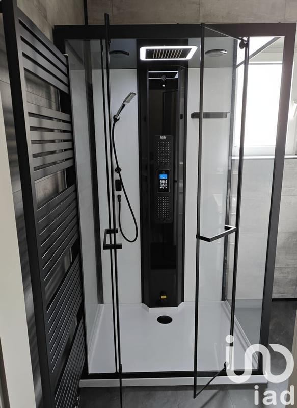 Maison - 122 m² - 6 pièces