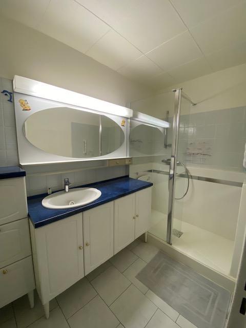 Appartement - 84 m² - 5 pièces