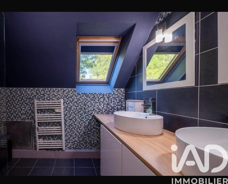 Maison - 120 m² - 5 pièces