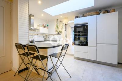 Maison - 104 m² - 4 pièces