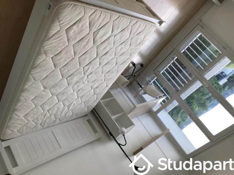 Chambre - 9 m² - 1 pièce