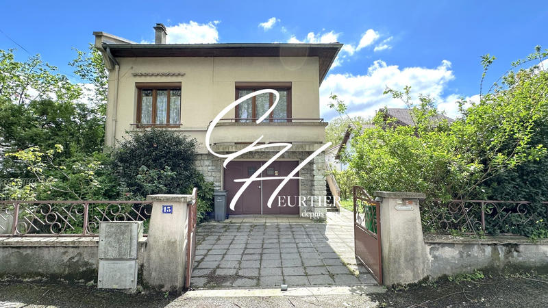 Maison - 85 m² - 6 pièces