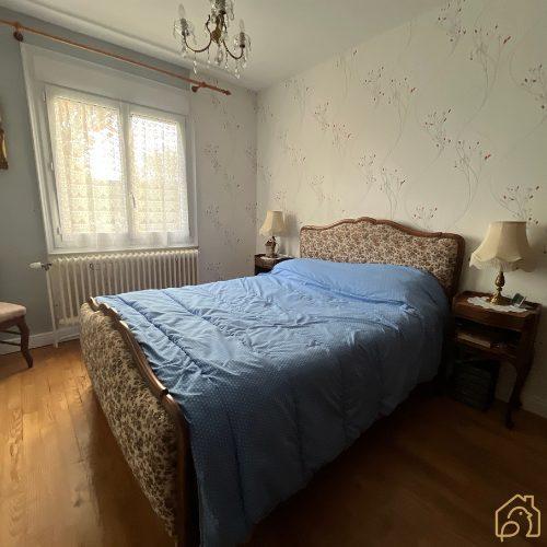 Maison - 93 m² - 5 pièces