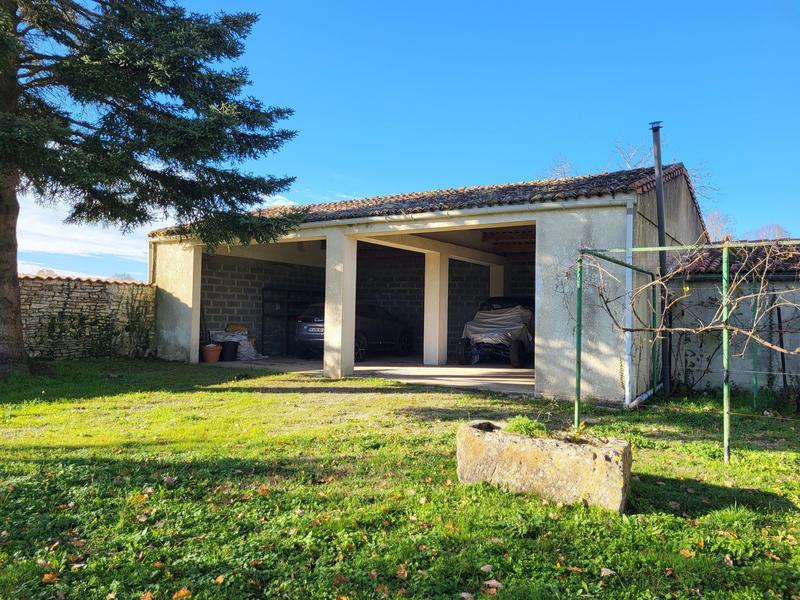 Maison ancienne - 226 m² - 8 pièces