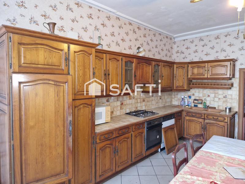 Maison de maîtres - 311 m² - 10 pièces