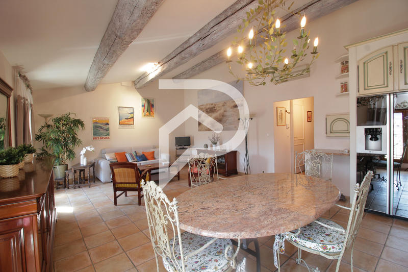 Appartement - 72 m² - 3 pièces