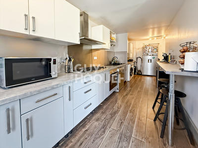 Appartement - 94 m² - 4 pièces