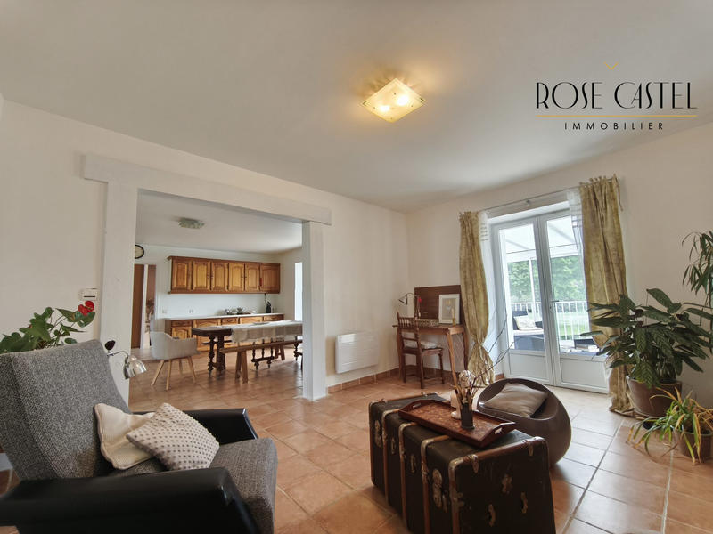 Maison - 200 m² - 7 pièces