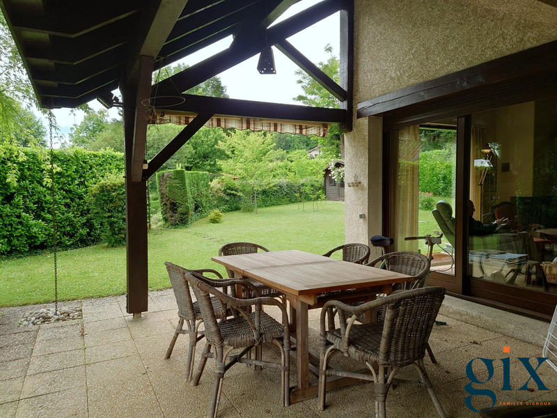 Maison - 160 m² - 6 pièces