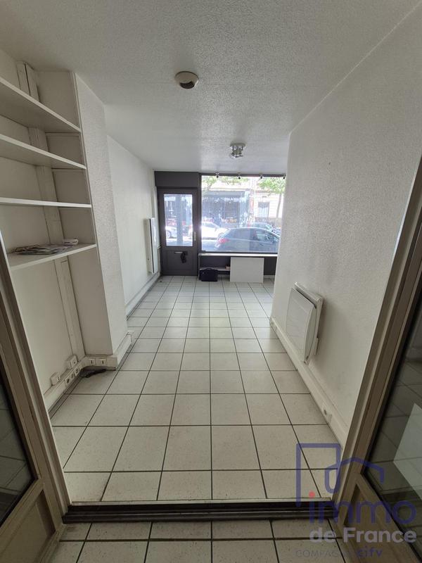 Local commercial - 173 m²