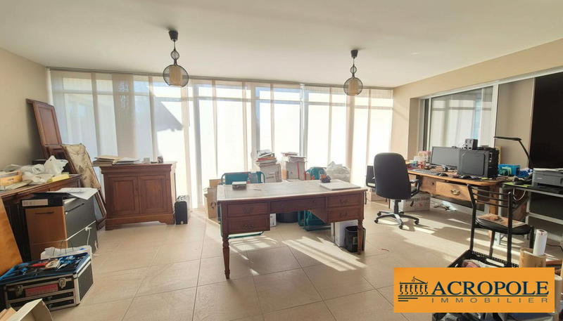 Maison contemporaine - 300 m² - 8 pièces