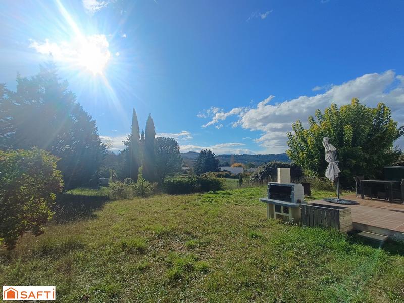 Maison - 85 m² - 4 pièces