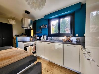 Maison - 91 m² - 4 pièces