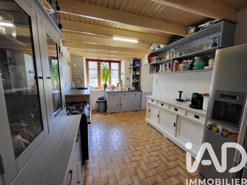 Maison - 165 m² - 8 pièces