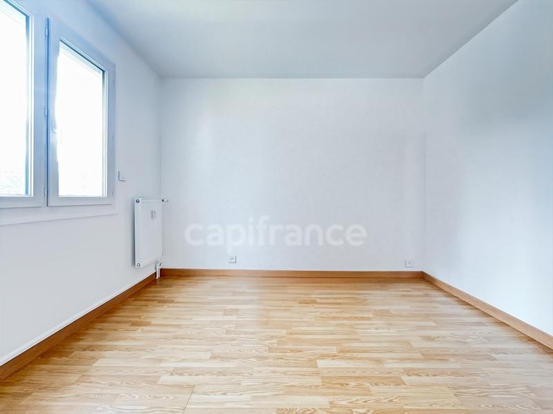 Appartement - 79 m² - 4 pièces