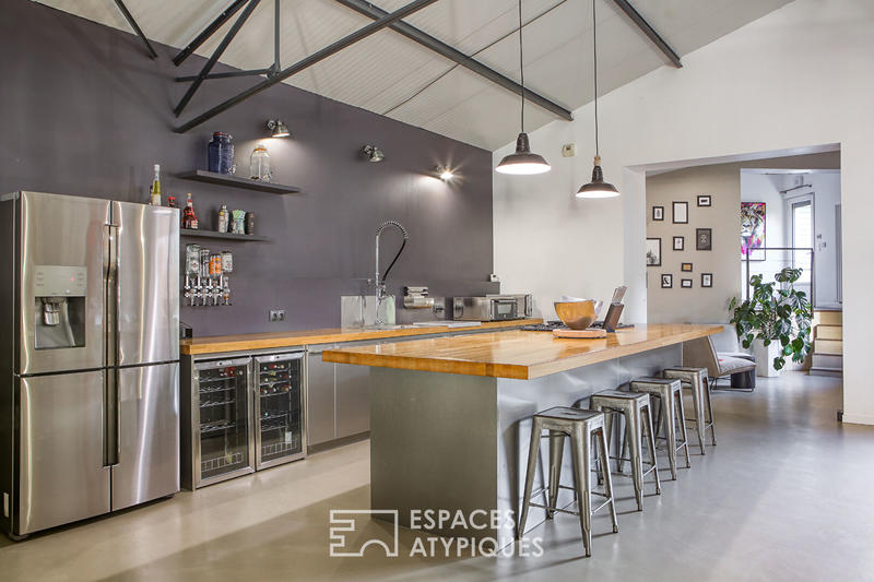 Maison - 221 m² - 6 pièces