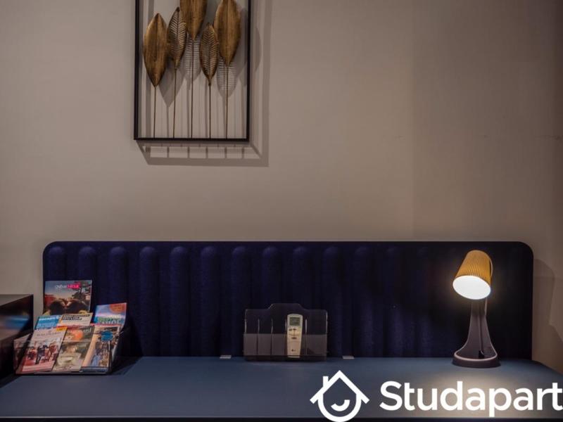 Chambre - 11 m² - 1 pièce