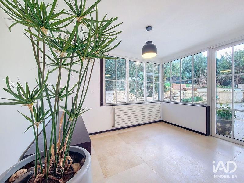 Maison - 600 m² - 14 pièces