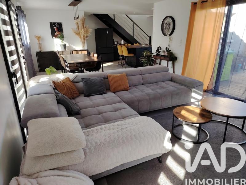 Maison - 145 m² - 5 pièces