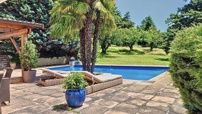 Villa - 265 m² - 7 pièces