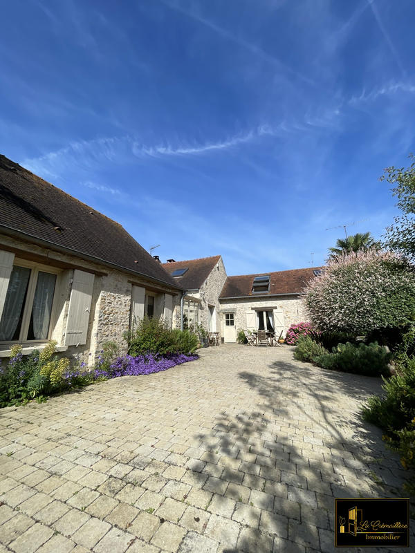 Maison ancienne - 190 m² - 10 pièces